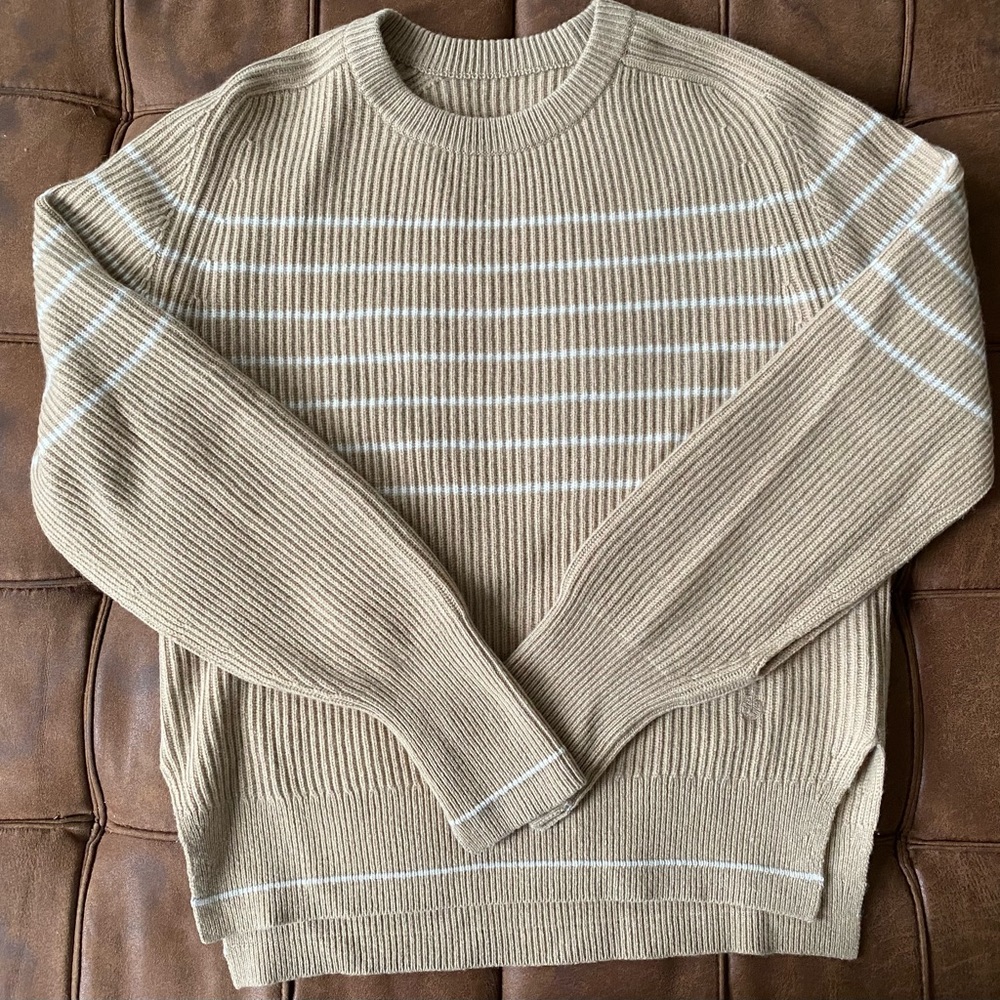 Maria McManus split sleeve sweater